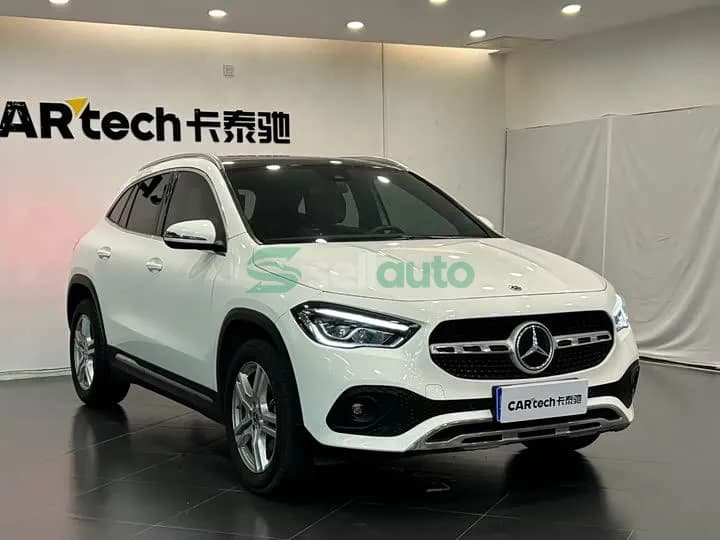 Mercedes-Benz GLA 2023 4