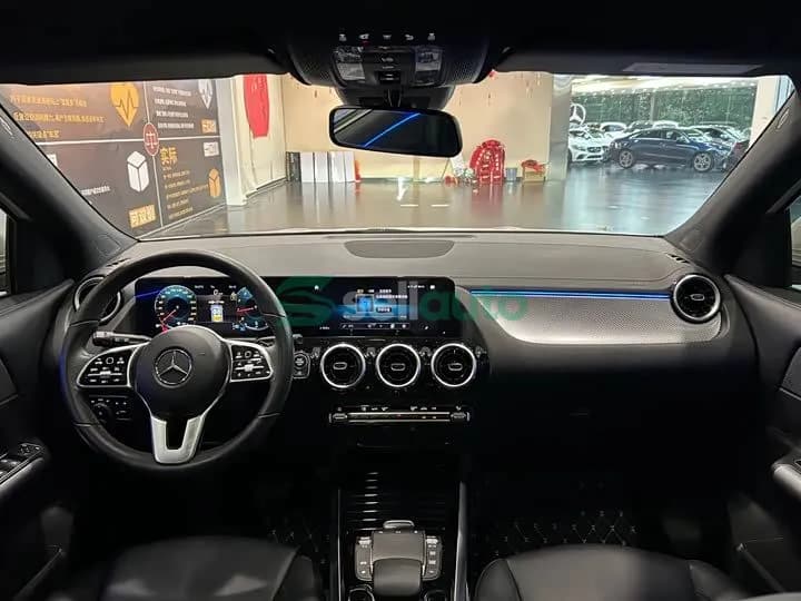 Mercedes-Benz GLA 2023 7