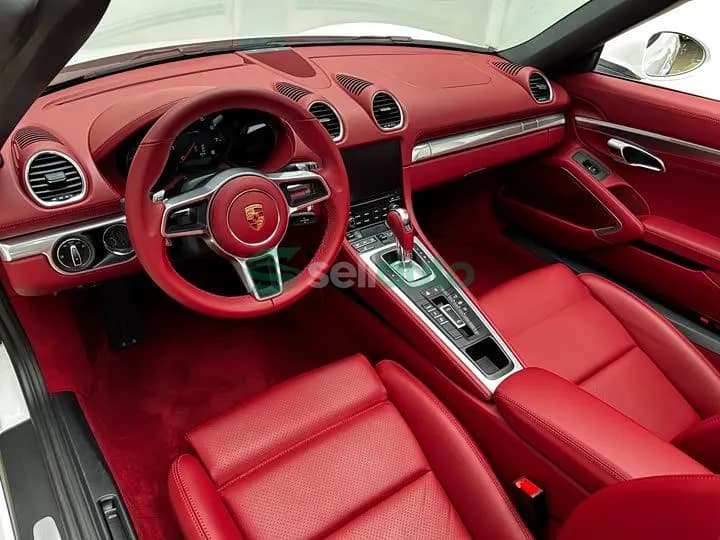 Porsche 718 2024 10