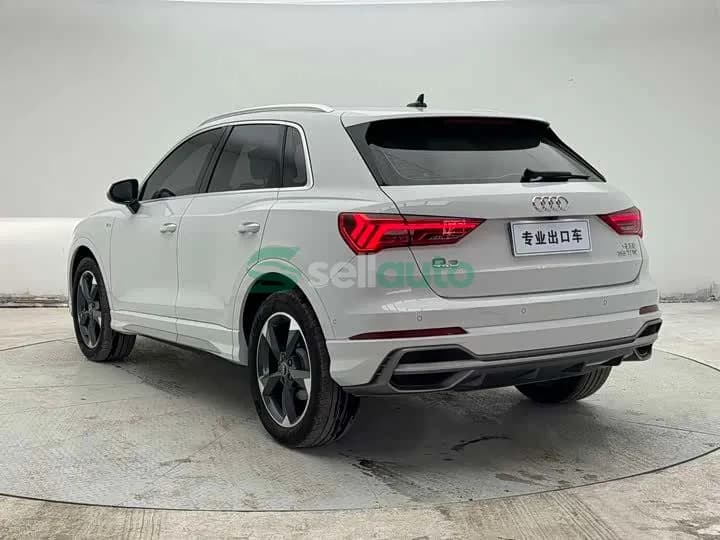 Audi Q3 2023 8