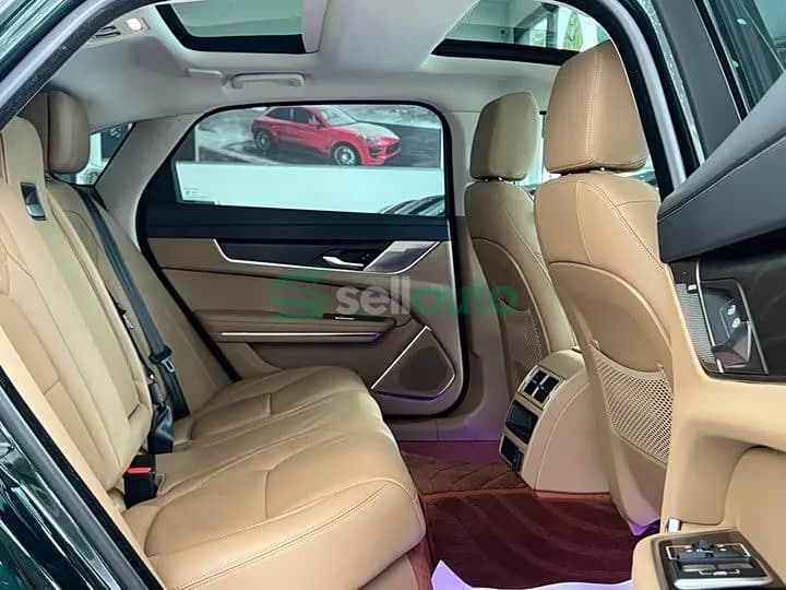 Jaguar XFL 2024 12