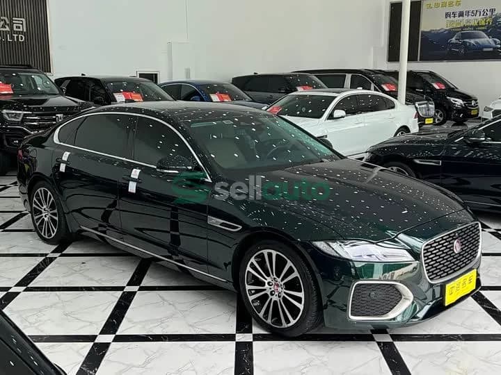 Jaguar XFL 2024 3