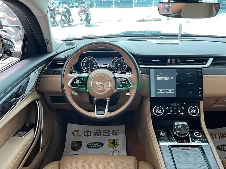 Jaguar XFL 2024 6