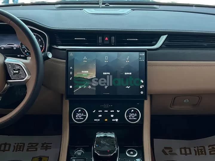 Jaguar XFL 2024 7
