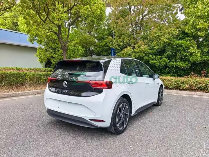 Volkswagen ID.3 2023 7