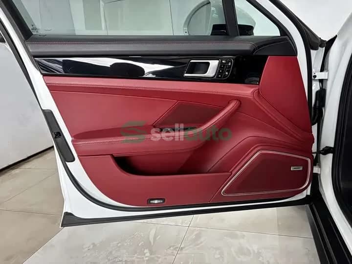 Porsche Panamera 2021 10