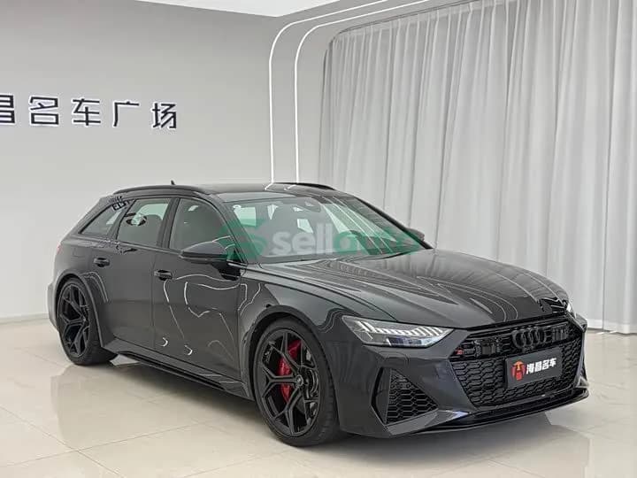 Audi RS 6 2025 3