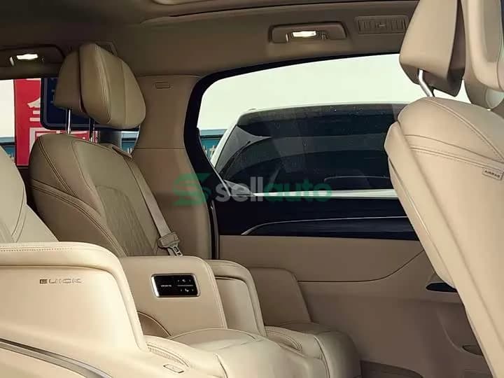 Buick GL8 2021 11