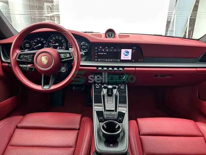 Porsche 911 2023 12