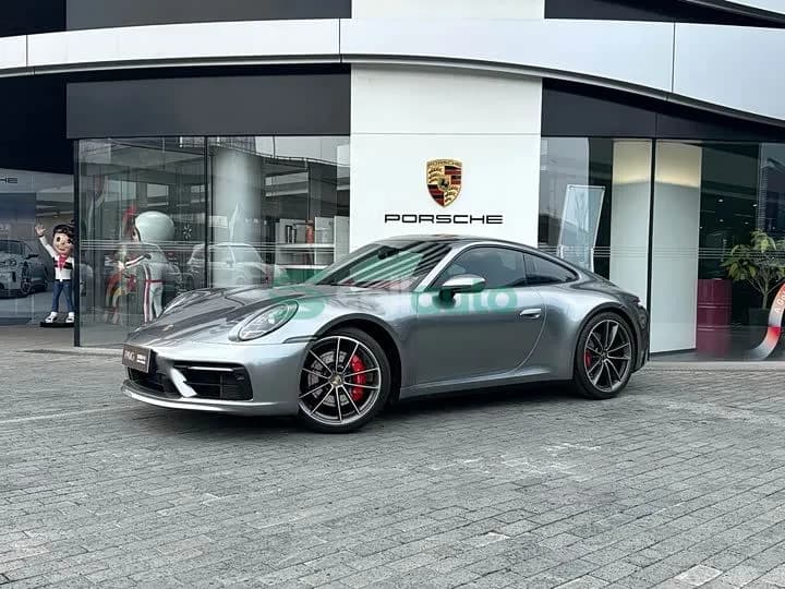 Porsche 911 2023 5