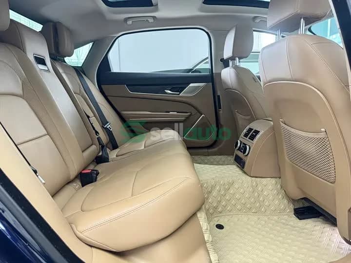 Jaguar XFL 2023 11