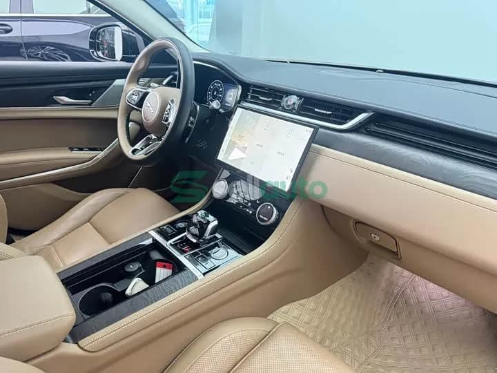 Jaguar XFL 2023 12
