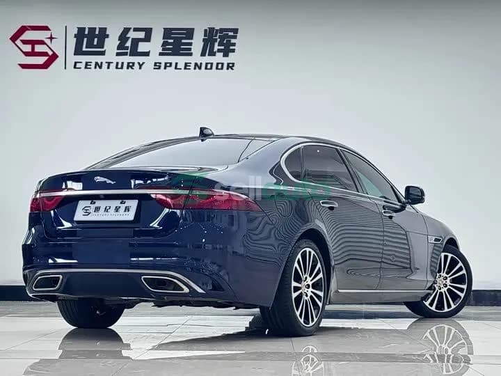 Jaguar XFL 2023 4