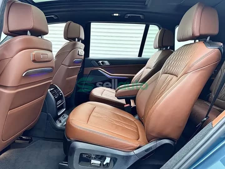 BMW X7 2023 8