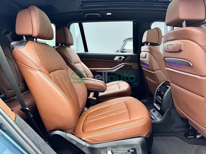 BMW X7 2023 10