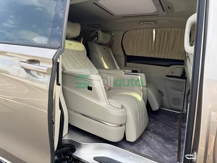 Buick GL8 2023 12