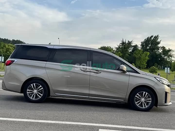 Buick GL8 2023 4