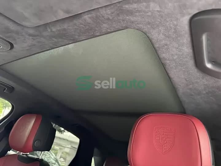 Porsche Cayenne 2024 9