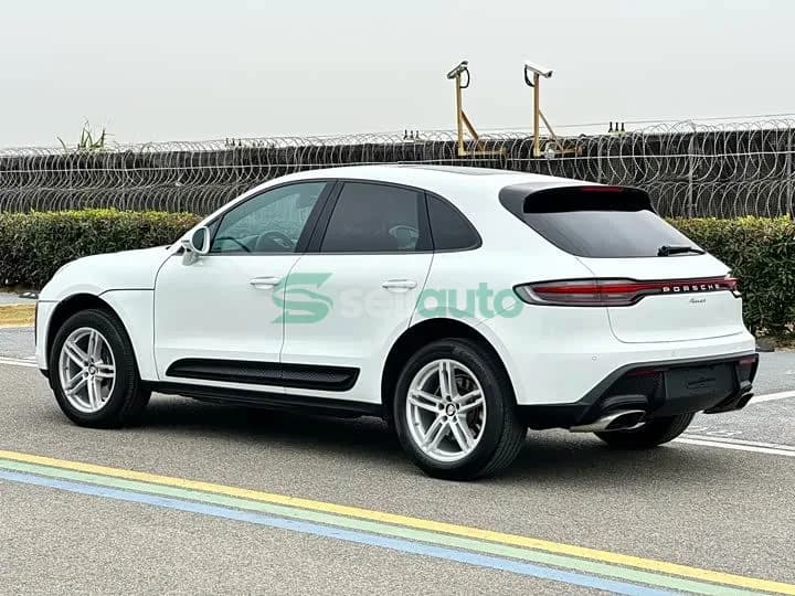 Porsche Macan 2024 5