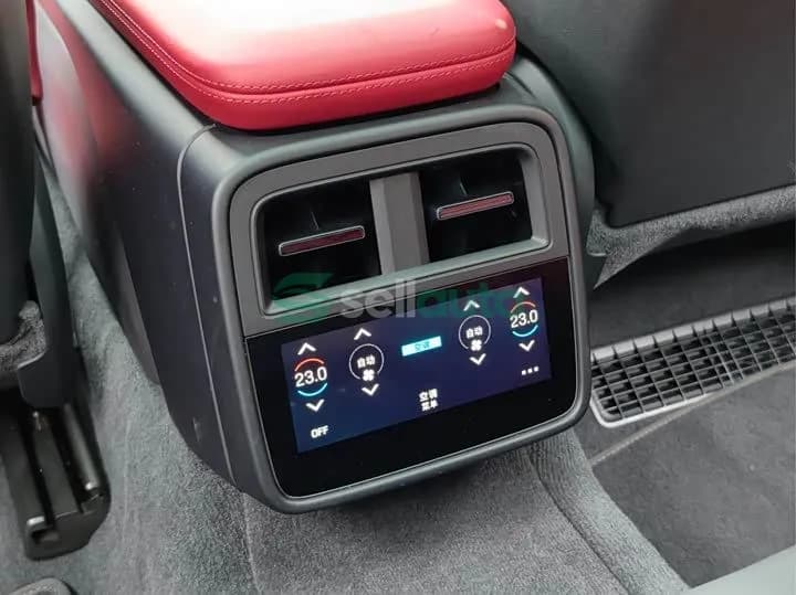 Porsche Taycan 2021 11