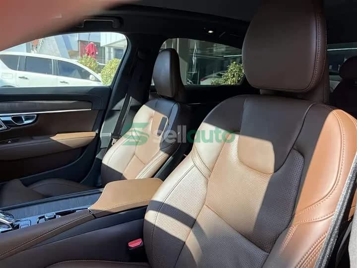 Volvo S90 2024 12