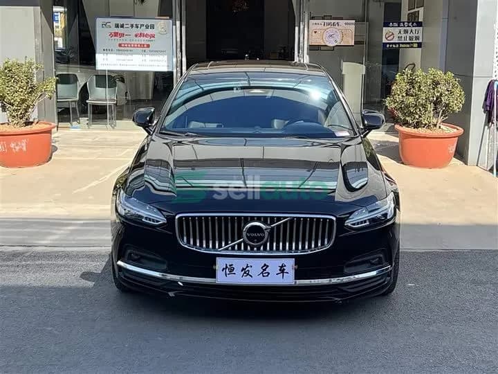 Volvo S90 2024 4