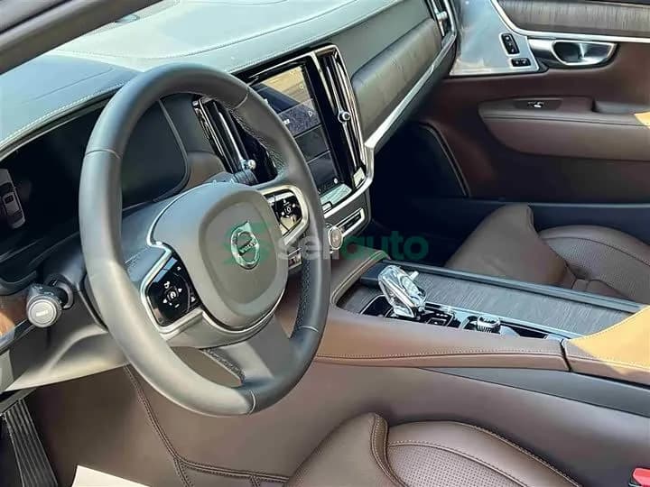 Volvo S90 2024 8
