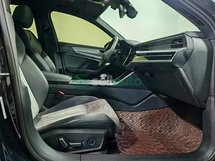 Audi A6L 2022 7