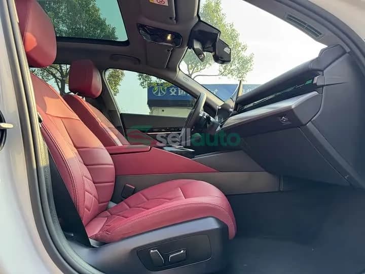 BMW 5 2024 11
