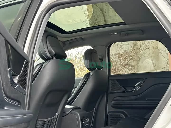 Lincoln Adventurer 2021 8