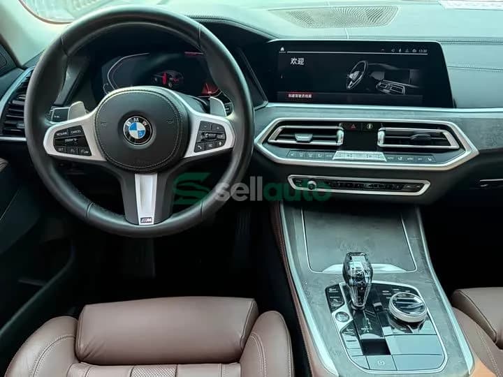 BMW X5 2022 11