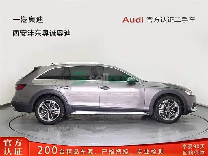 Audi A4 2021 3