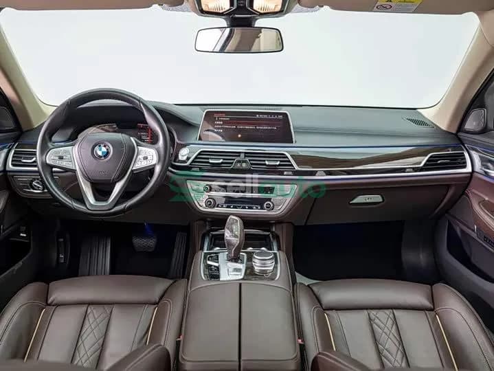 BMW 7 2022 6