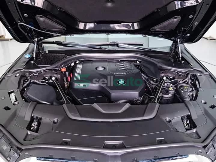 BMW 7 2022 8