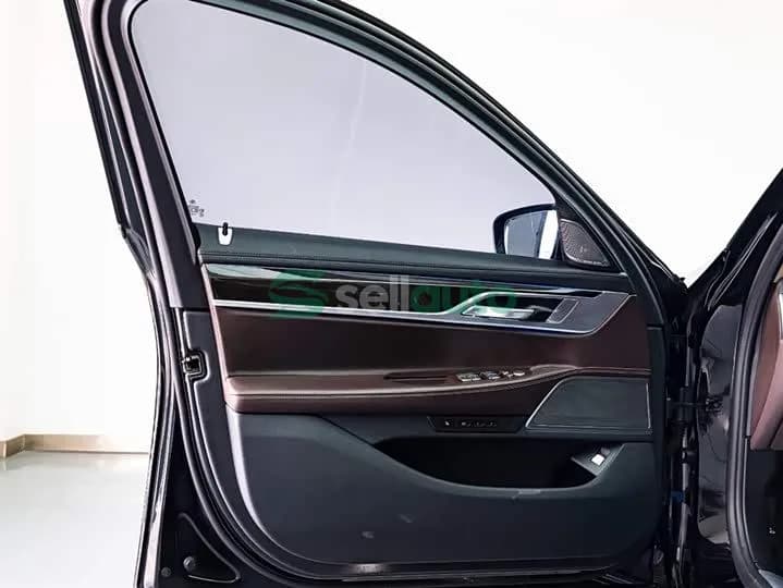 BMW 7 2022 10