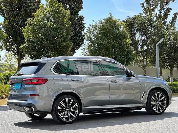 BMW X5 2023 8