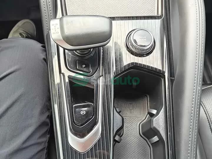 Geely L 2023 12