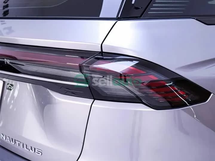 Lincoln Voyager 2026 9