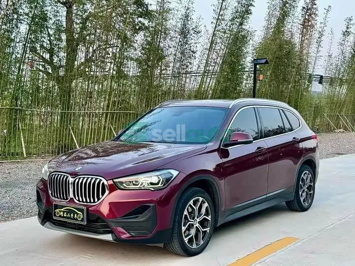 BMW X1 2021 1