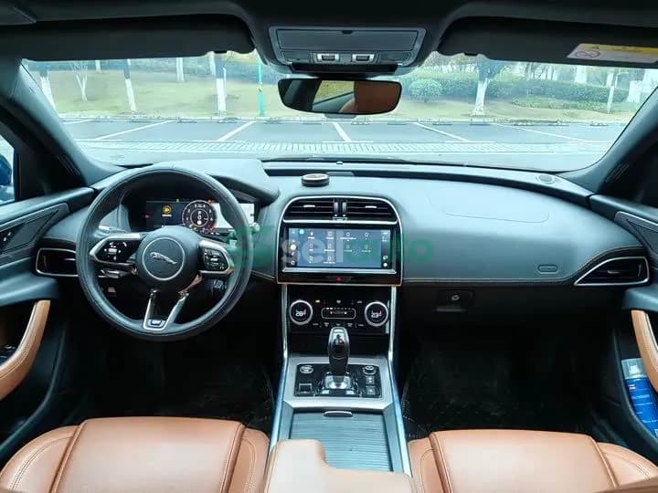 Jaguar XEL 2023 8