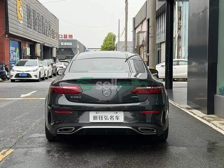 Mercedes-Benz E 2023 3
