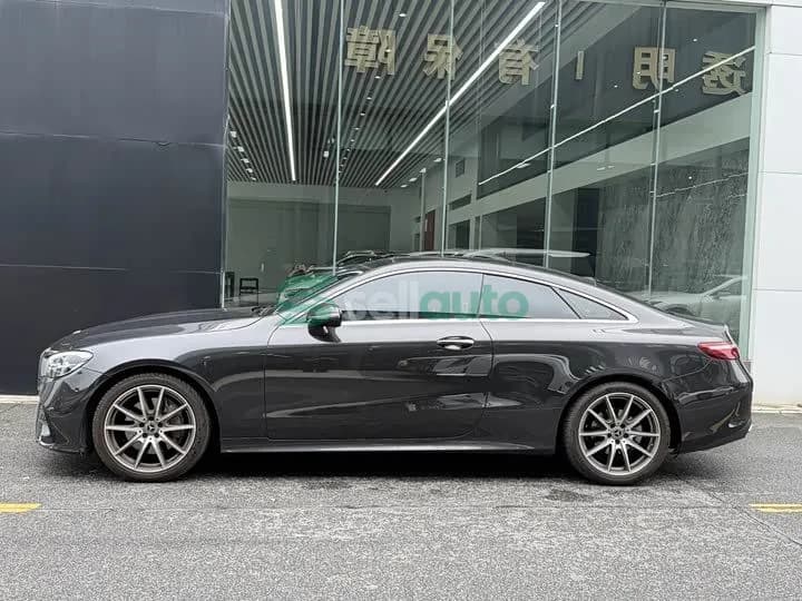 Mercedes-Benz E 2023 4