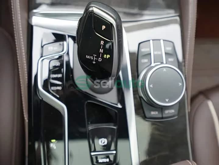 BMW 5 2023 12
