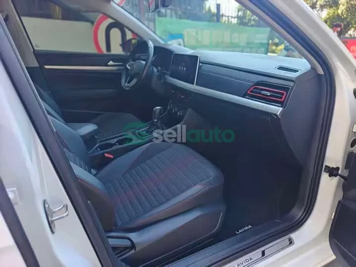 Volkswagen Lavida 2022 5