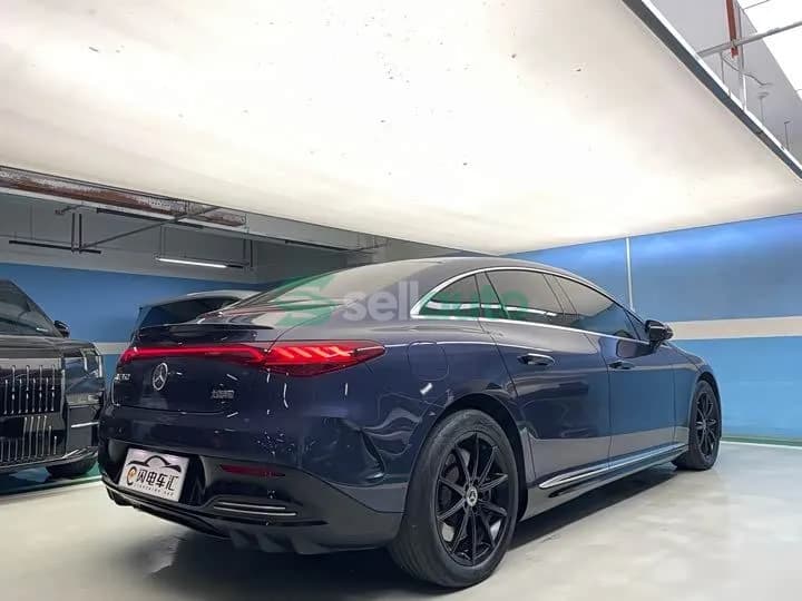 Mercedes-Benz EQE 2023 6