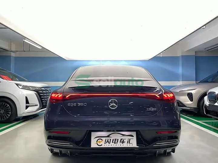 Mercedes-Benz EQE 2023 7