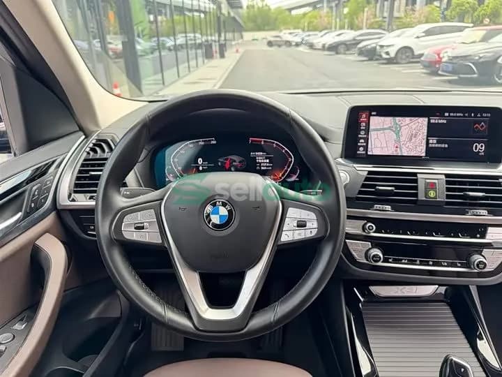 BMW X3 2021 11