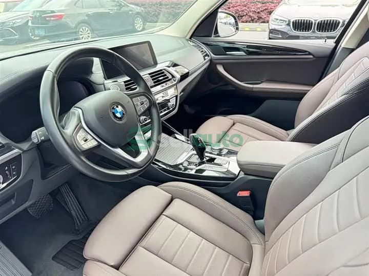BMW X3 2021 8