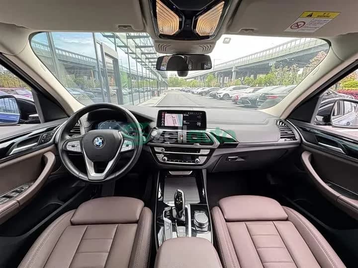 BMW X3 2021 10