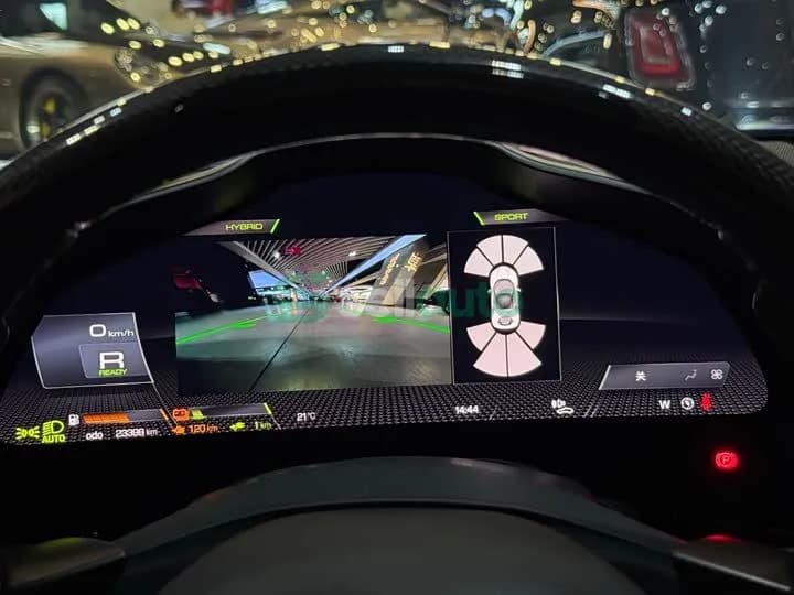 Ferrari SF90 2023 7